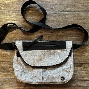 OG First Release Lululemon Festival Bag II (W9AE7S), Heathered Grey/Black.